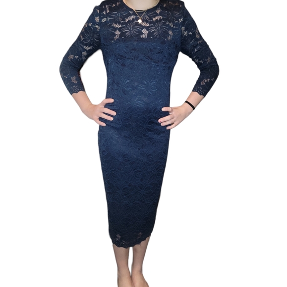 Dresses & Skirts - Dark blue long sleeve dress